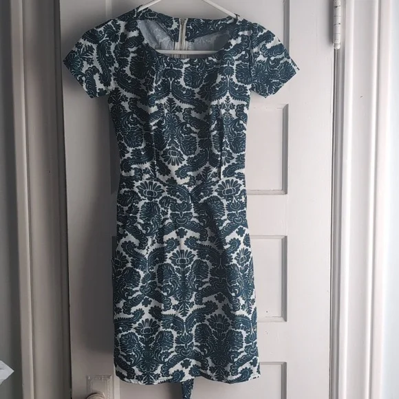 green emerald velvet dress SHEIN VCAY Polka Dot Print Puff Sleeve Shirred Ruffle Hem Dress, M1553679,  Mint Green, M : Buy Online at Best Price in KSA main image 0